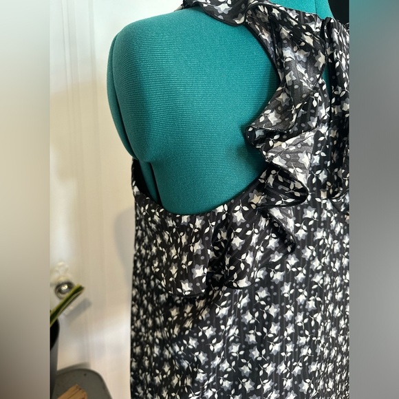 Ann Taylor Loft Sleeveless Tunic small razor back - Picture 12 of 16